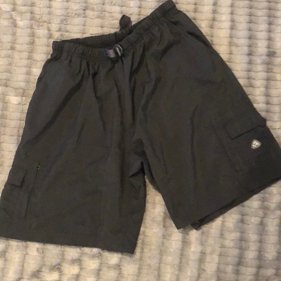 nike acg shorts mens